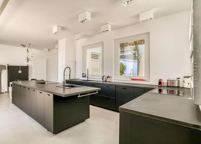 Villa Kryvo - Quiet Retreat